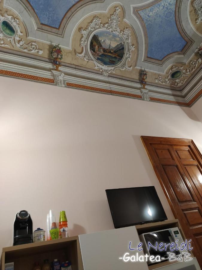 Le Nereidi b&b Acireale Centro Exterior foto